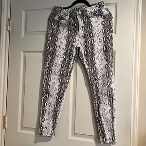 Mid rise skinny, size 13, snake print.